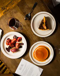Queens Wine Bar & Bistro