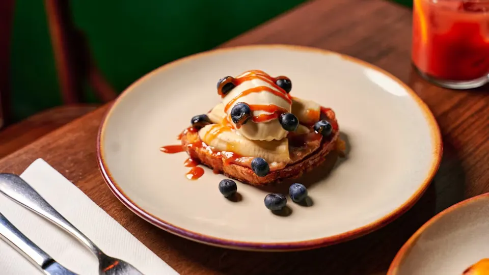 Queens Wine Bar & Bistro