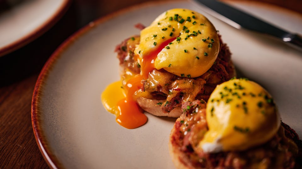 Queens Wine Bar & Bistro