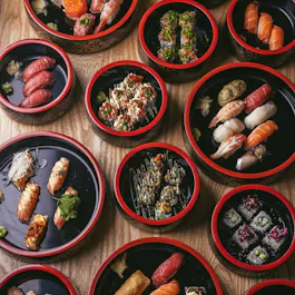 Sushi TONARI