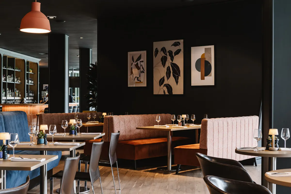 Pomo Bar & Restaurant at voco Belfast