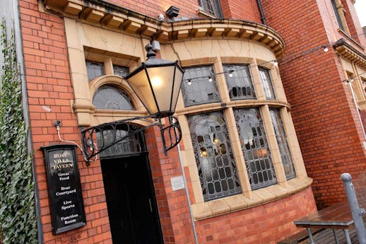 Rose Villa Tavern