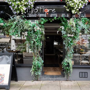 Mio Fiore, Hungerford