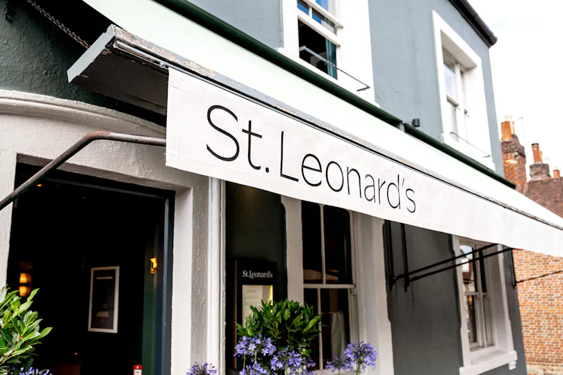 St Leonard
