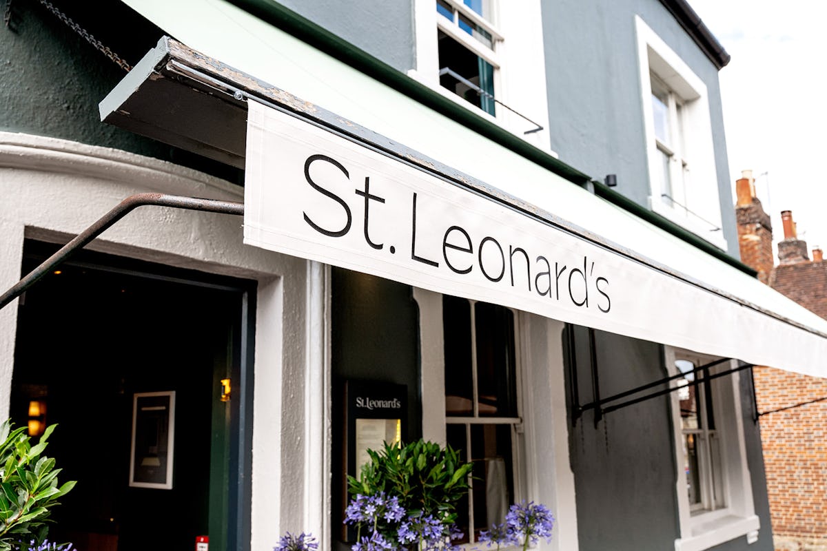 St Leonard
