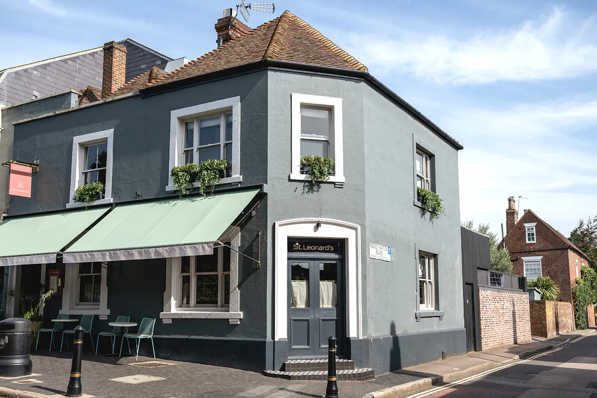St Leonard