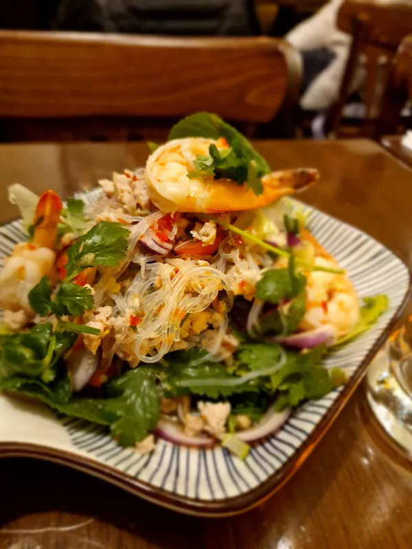 Two Point Thai