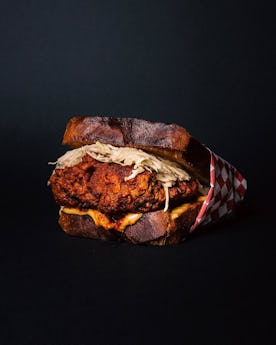 Lucky's Hot Chicken Seven Dials Market