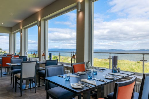 Sundancer Bar & Restaurant