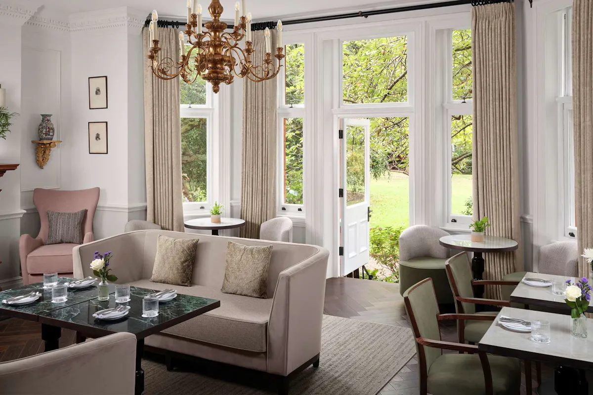 The Chelsea Townhouse, London - Restaurant Review, Menu, Opening Times