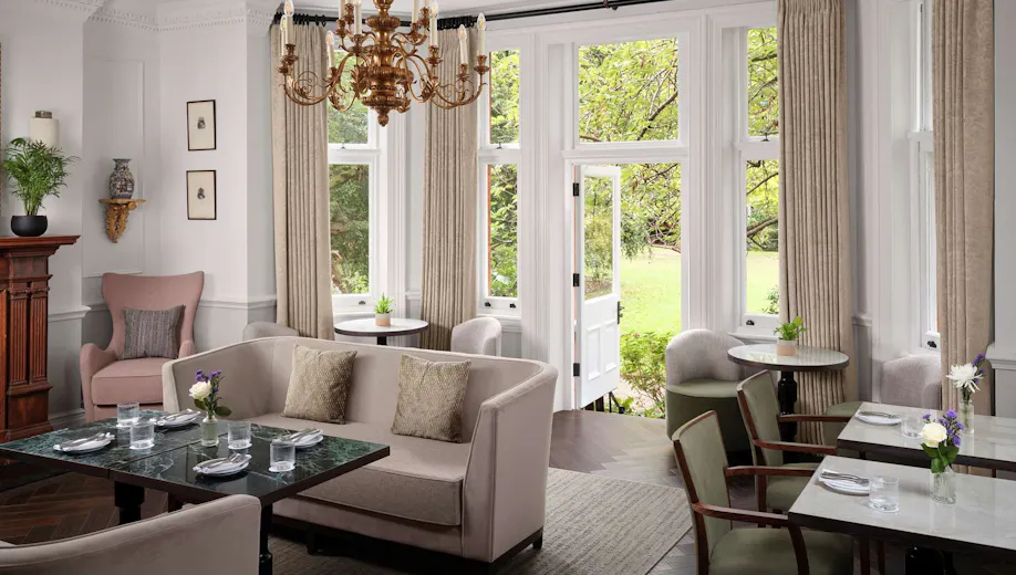 The Chelsea Townhouse, London - Restaurant Review, Menu, Opening Times