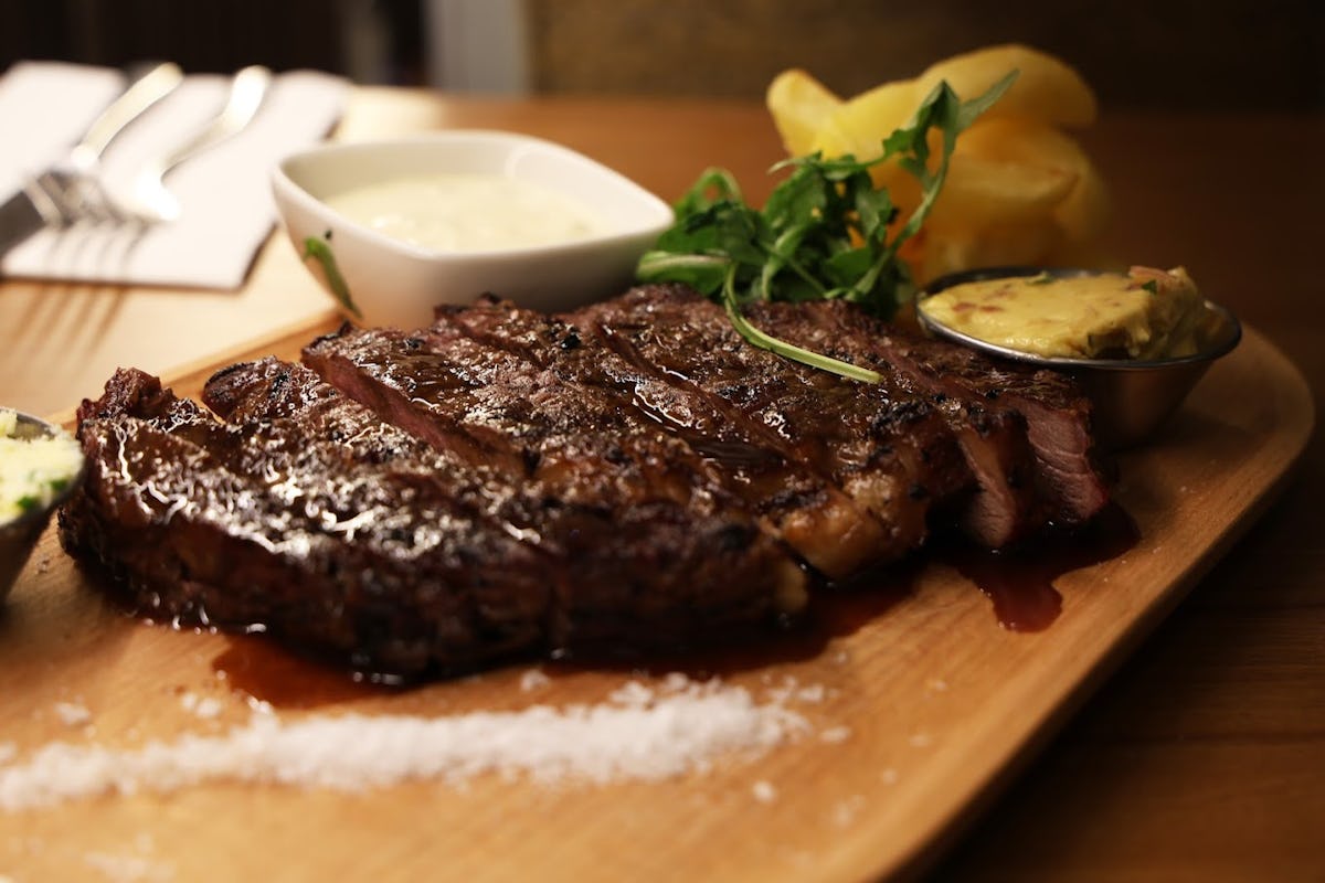 Croftwood Bar & Grill