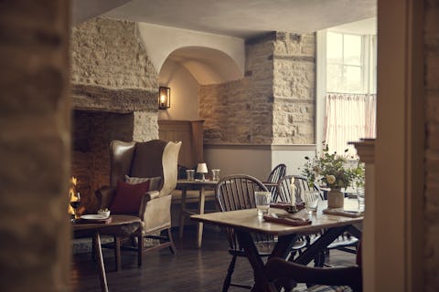 The Bell, Charlbury