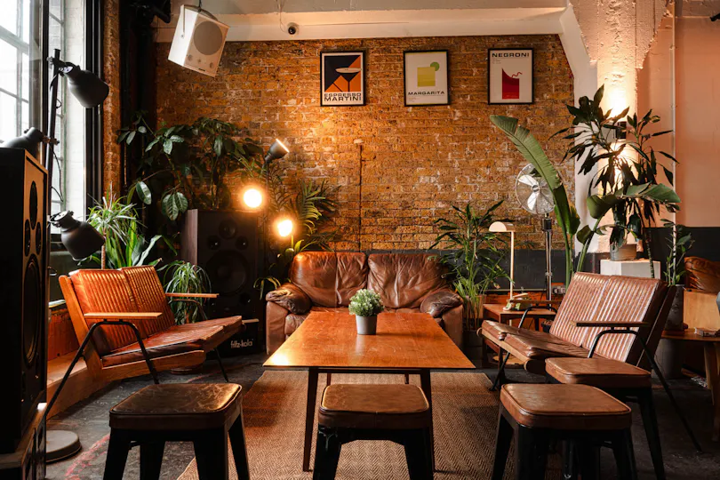 Cafe 1001