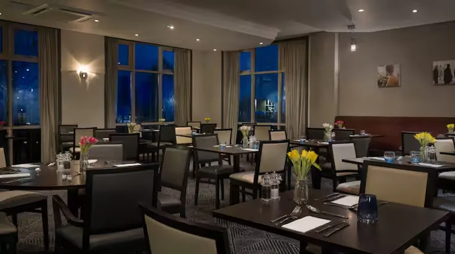 DoubleTree by Hilton - Dartford Bridge