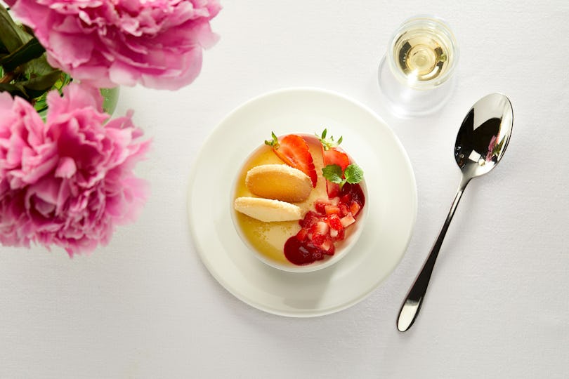 Garden Restaurant at Macdonald Forest Hills Hotel & Spa