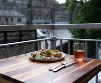 Nowhere Kitchen & Brewery