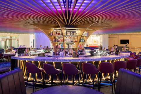 SOUND Cafe and Bar