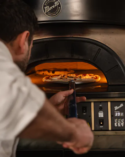 Renaissance Pizzeria