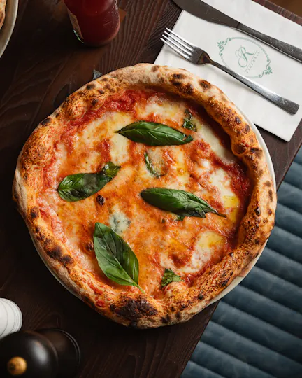 Renaissance Pizzeria