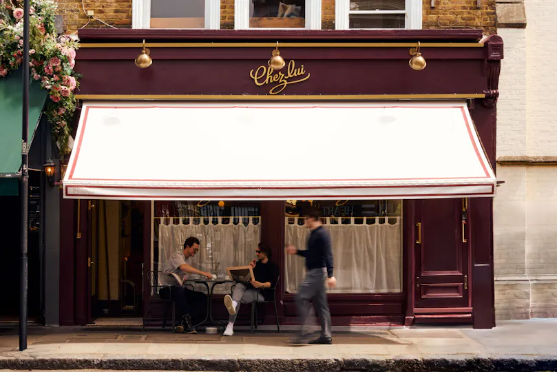 Chez Lui