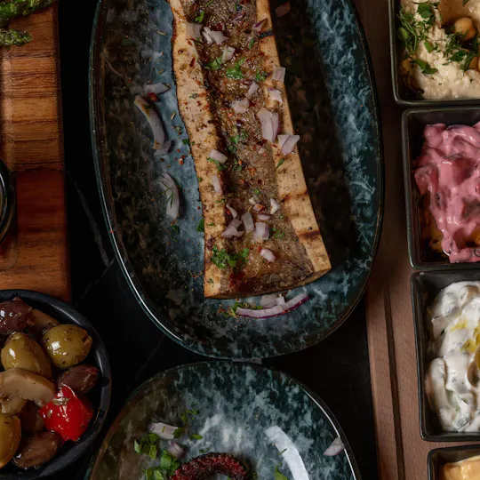 Reis Grill & Bar