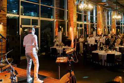 Tanishq Restaurant & Bar