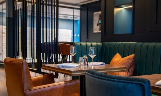 The Approach at The Landing Hotel