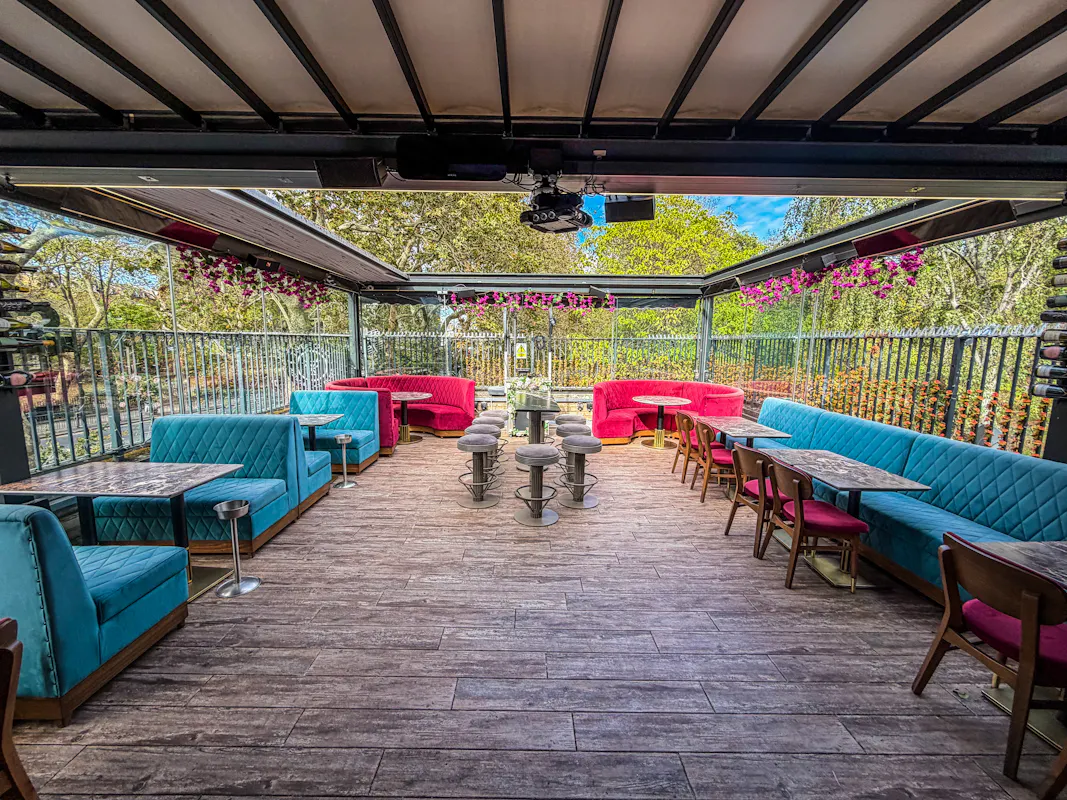 The Solo Kitchen & Bar
