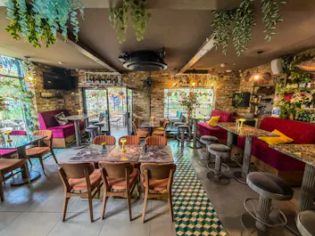 The Solo Kitchen & Bar