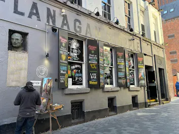 Flanagans Apple