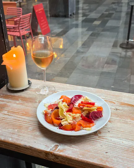 ATOMECA Wine Bar