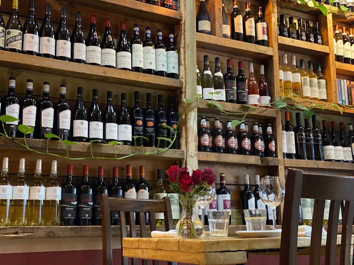 Avanti Acton Tapas