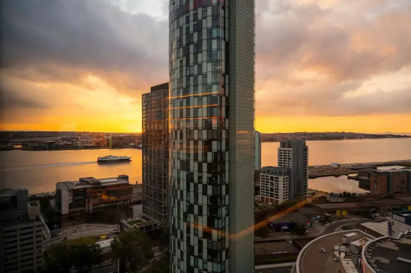 360 Sky Bar Gino D