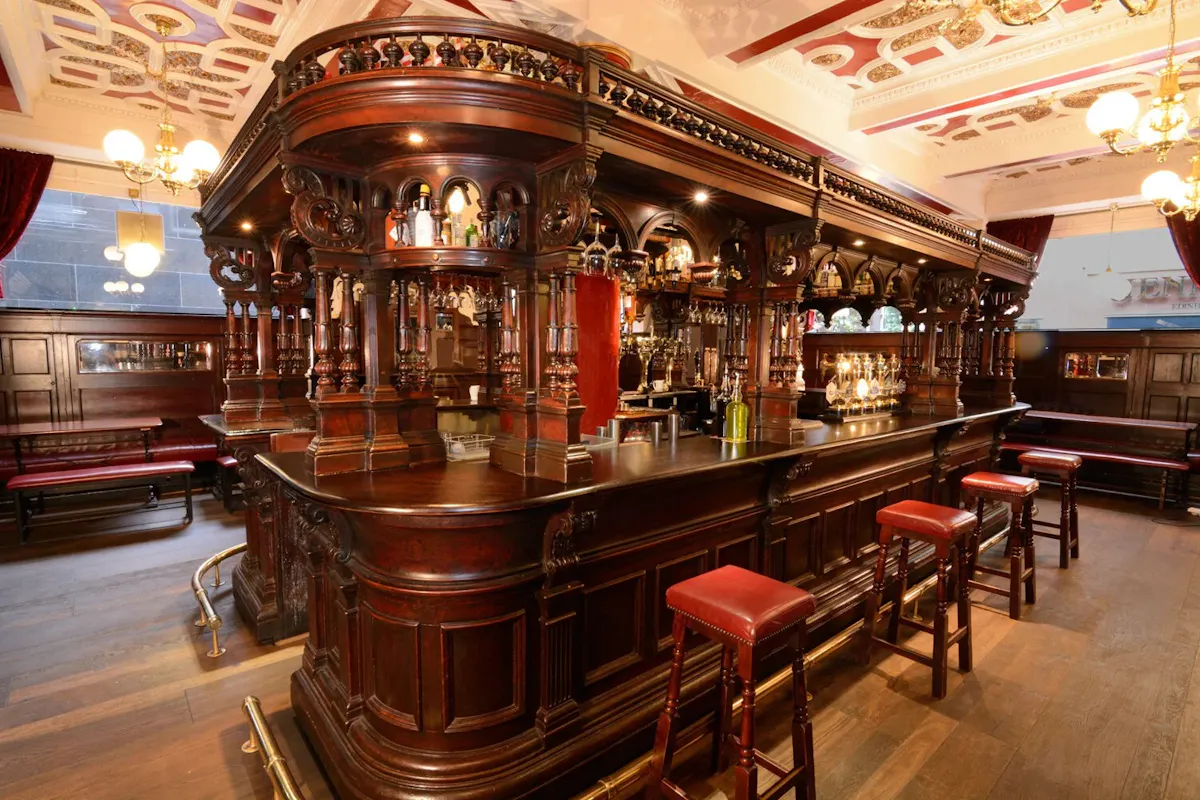 The Abbotsford Bar & Restaurant