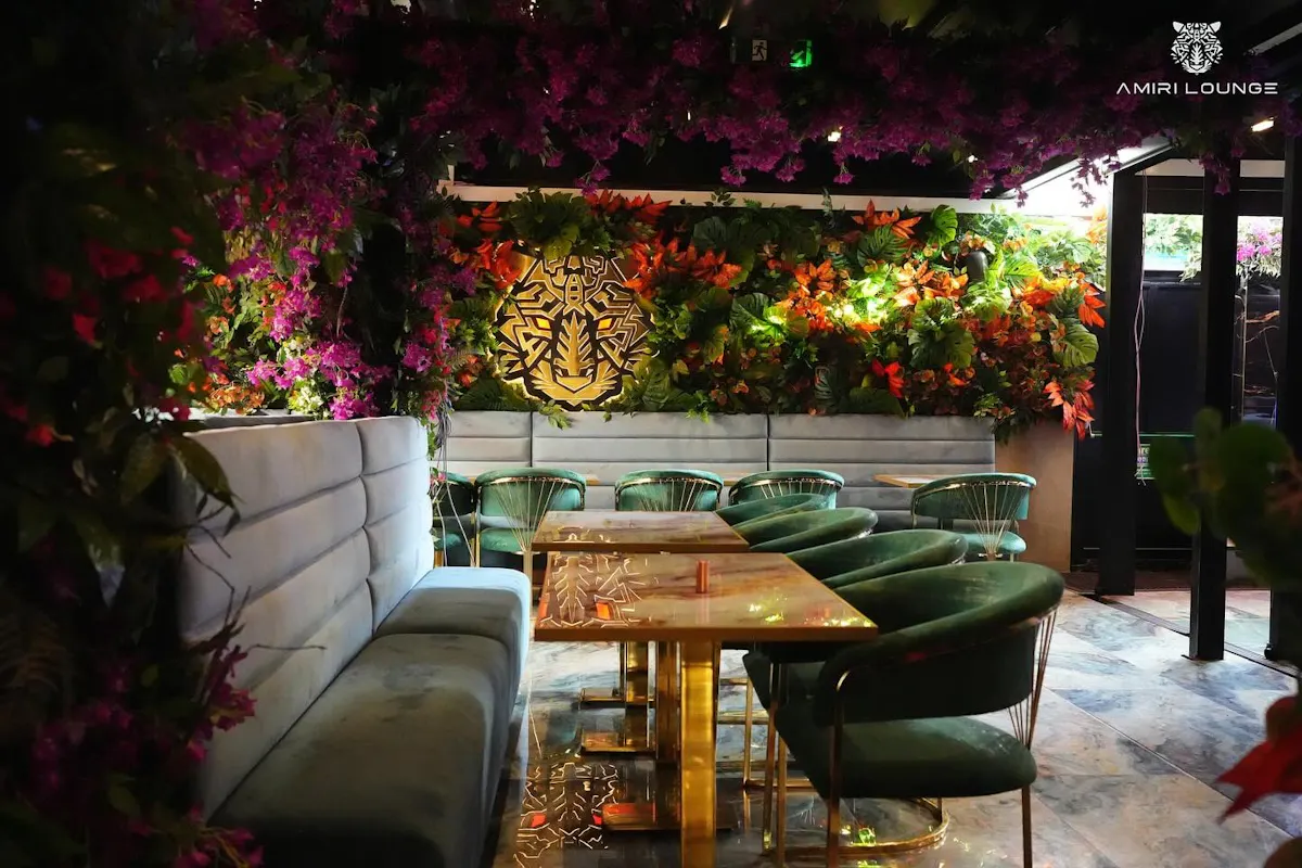 Amiri Lounge