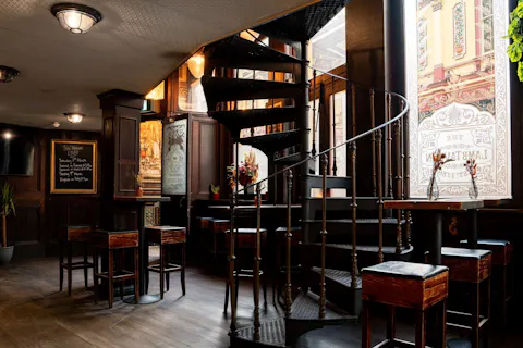 The Lamb Tavern