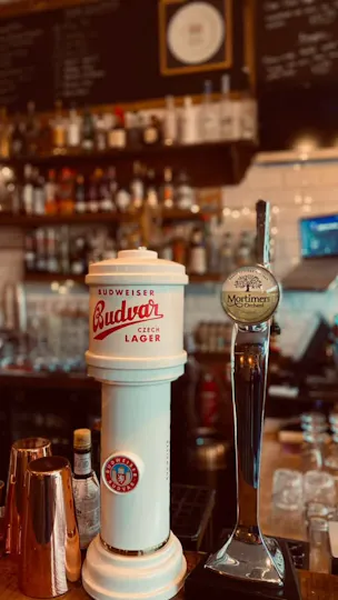 Burgers n Barrels