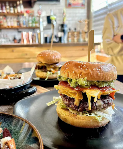 Burgers n Barrels