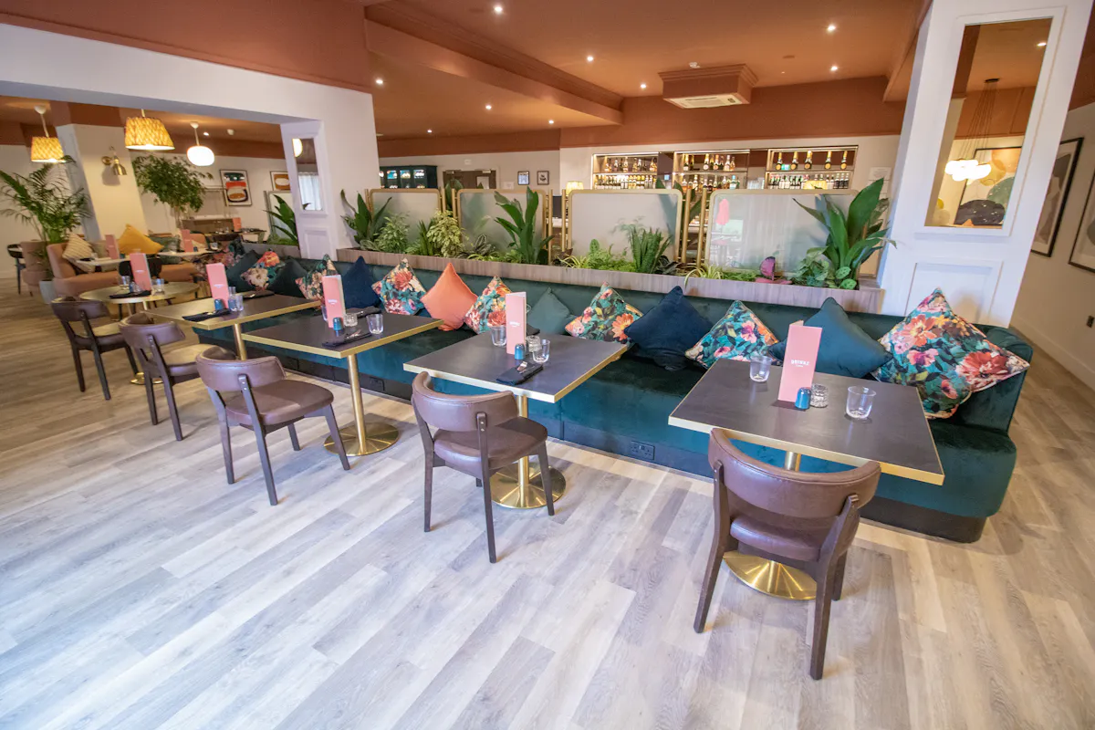 Embers Bar & Grill