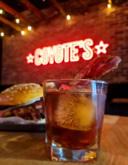 Coyote Burger
