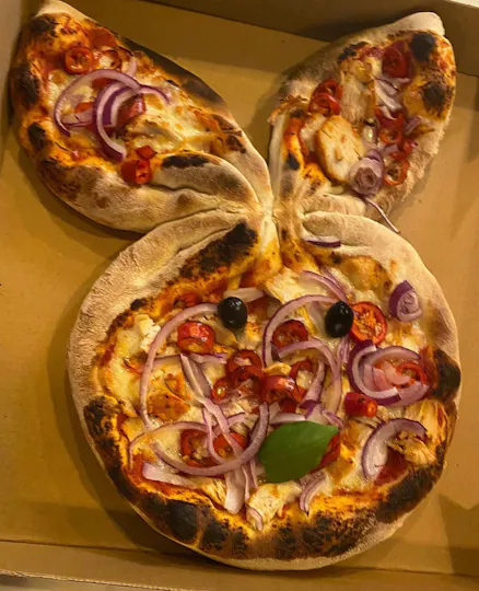 Adora Pizza