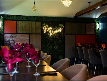 Five Rivers Bar and Restaurant
