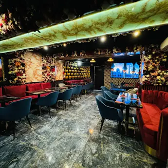 Flowers Bar & Kitchen