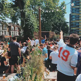 Clissold Park Tavern
