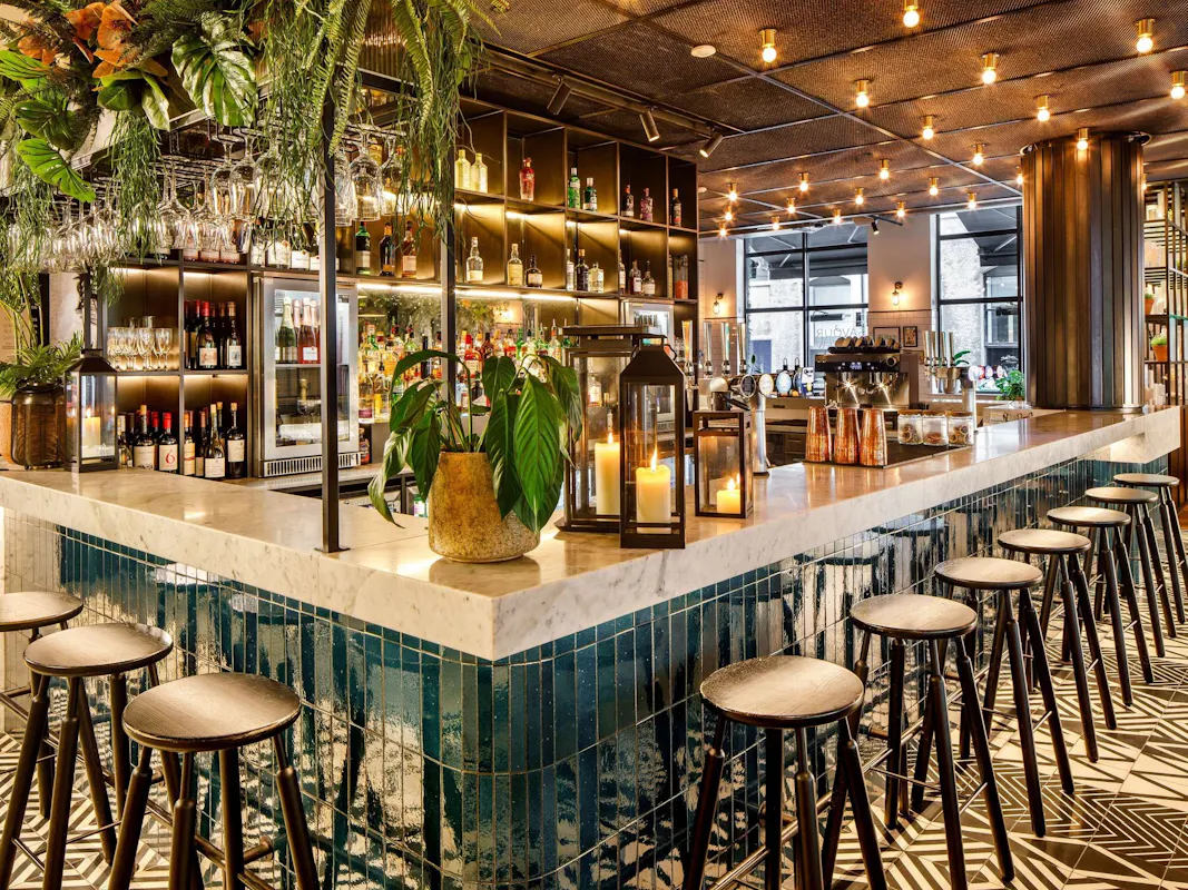 Gourmet Bar London Bridge