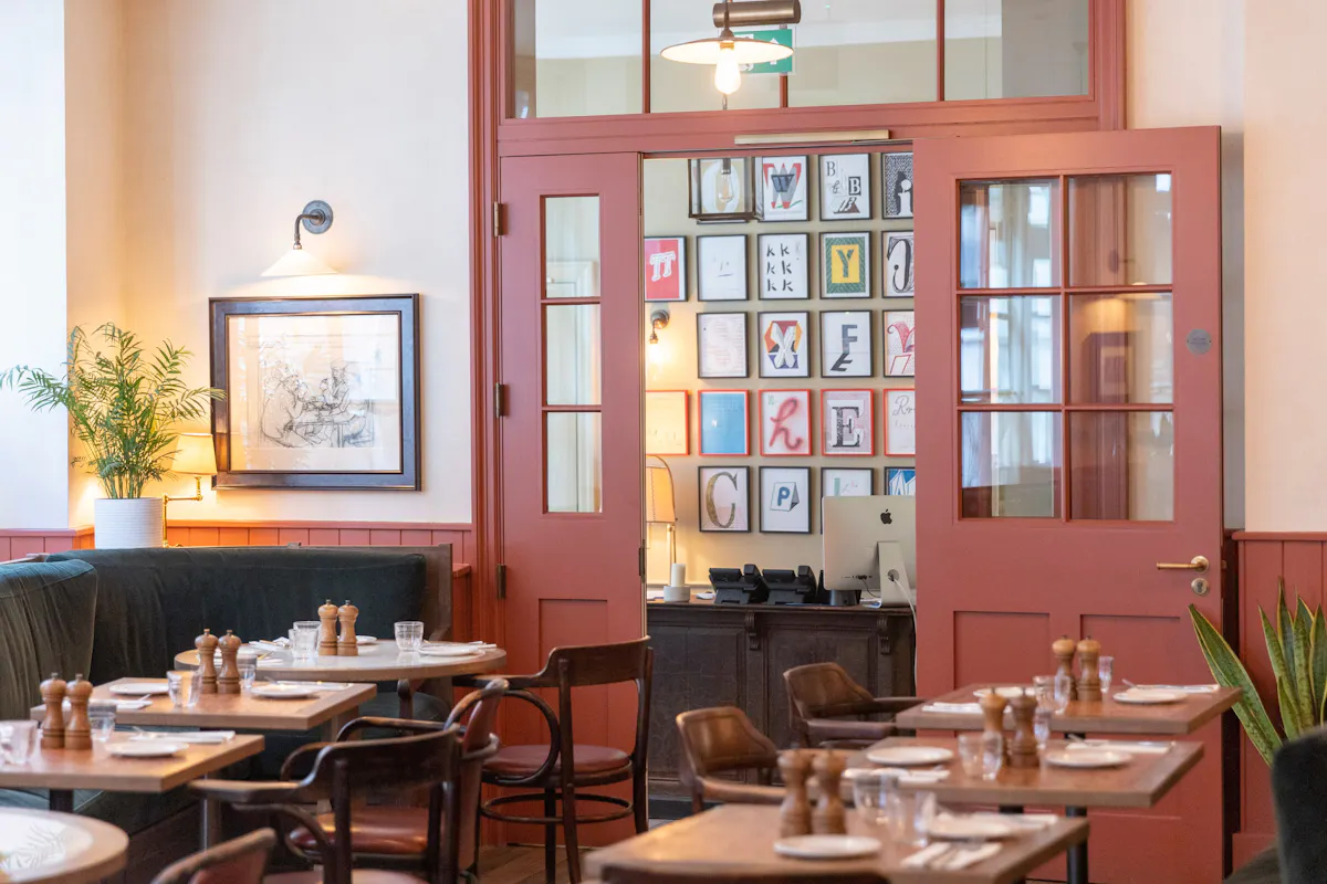 Old Queen Street Cafe