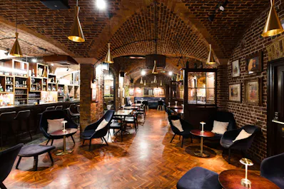 The Champagne Bar at 116 Pall Mall