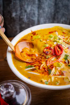 Pho Cheshire Oaks