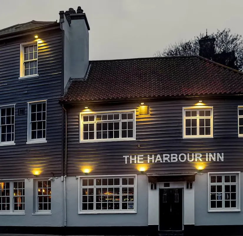 The Harbour Inn